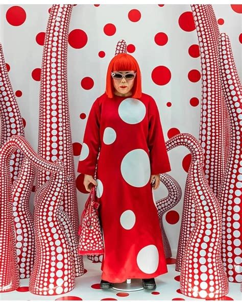 louis vuitton artista giapponese|louis vuitton polka dots.